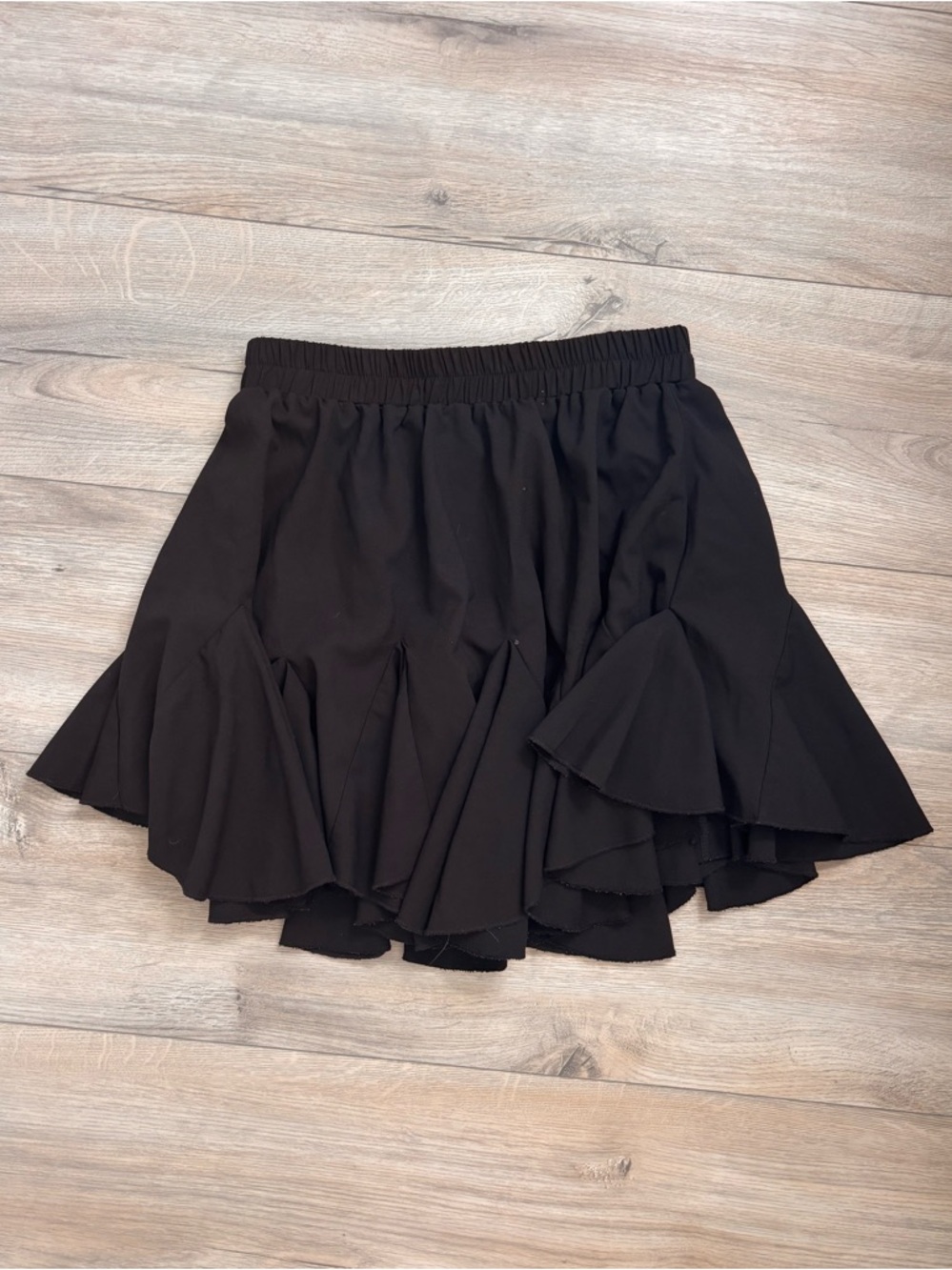 Forever 21 Black Ruffle Hem Mini Skirt